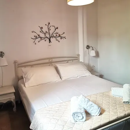 Apartment Maroussa's *