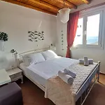 Maroussa's * Rámos