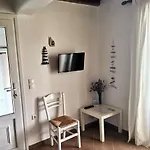 Maroussa's Daire