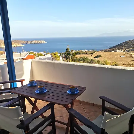 Apartamento Maroussa's *