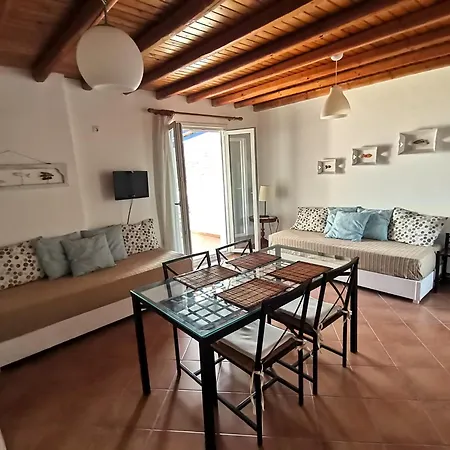 Apartamento Maroussa's *