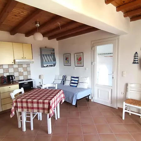 Apartamento Maroussa's